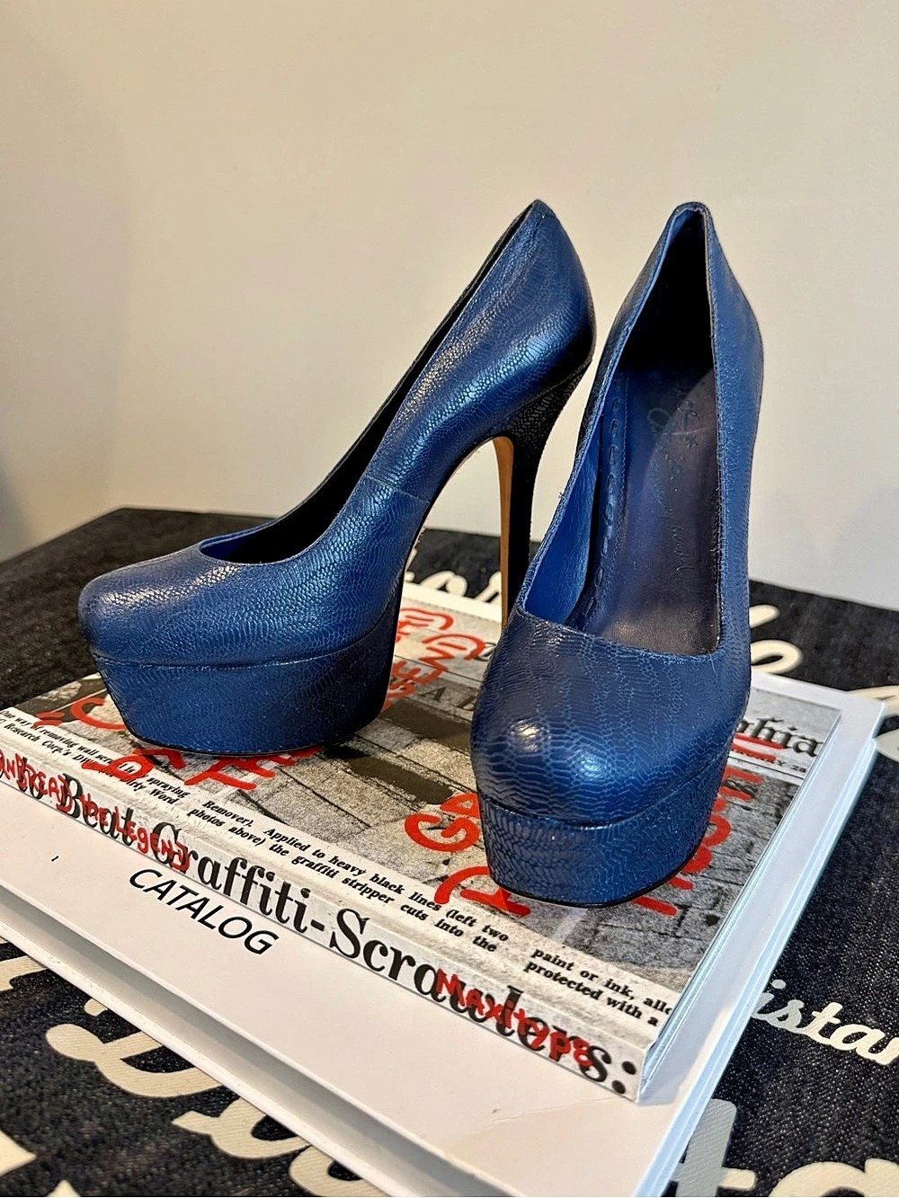 Alice + Olivia Larimore Platform Pumps